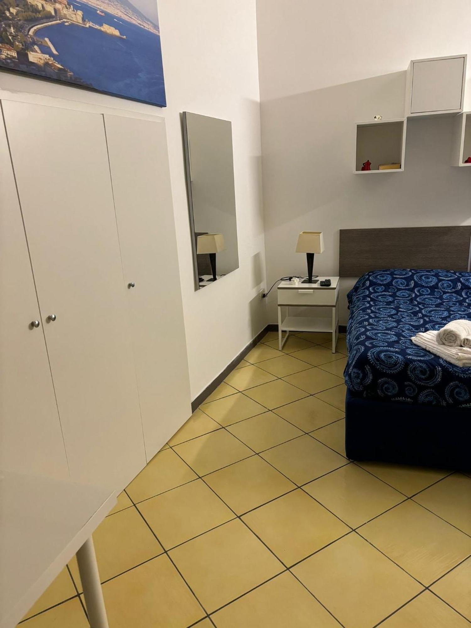 Kiki Suite Napoli Centro Exterior photo